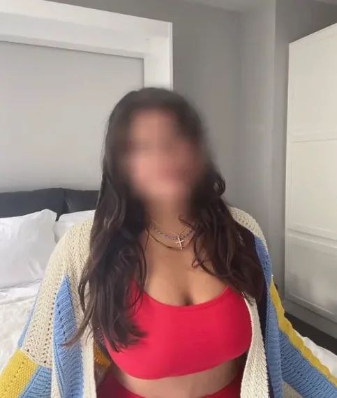 Annika, 36