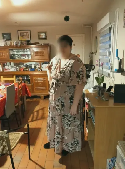 Antonia, 22