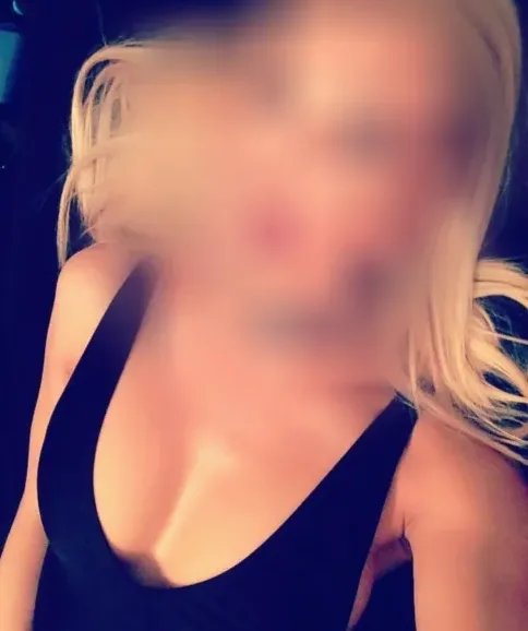 Carina, 36