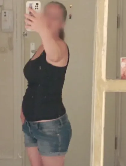 Chiara, 36