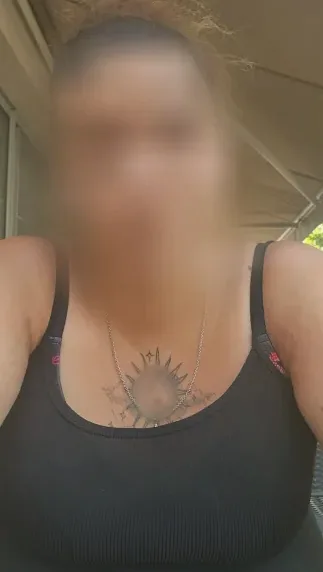 Elena, 37