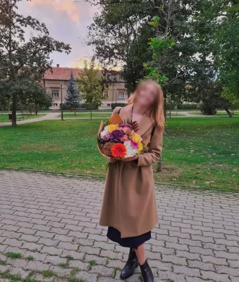 Elif, 35