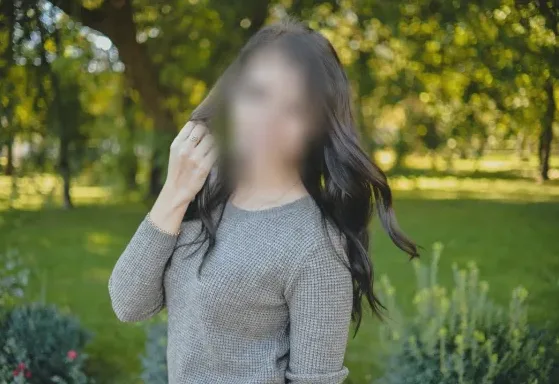 Hanna, 32