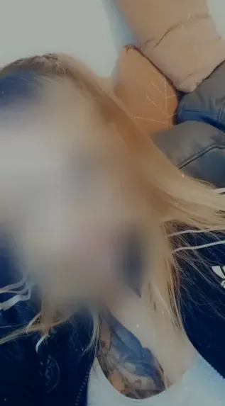 Jessica, 28