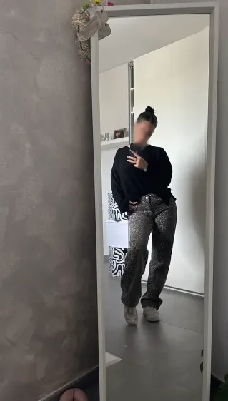 Jessica, 21
