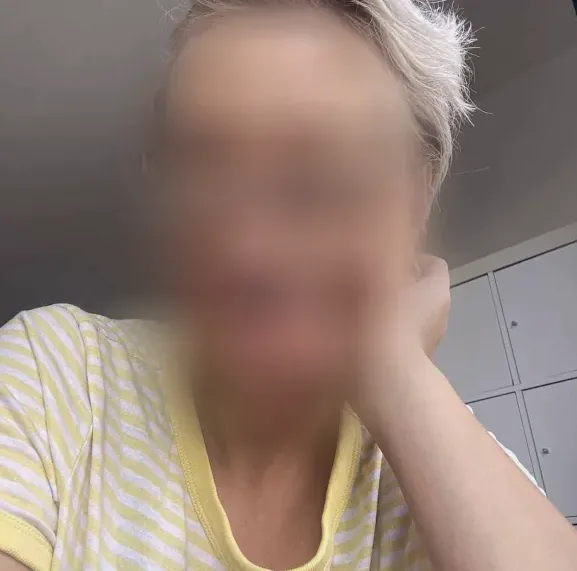 Kira, 29