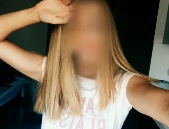 Lena, 28