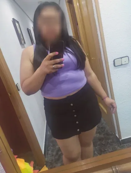 Lena, 34