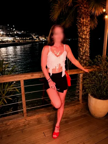 Linda, 34