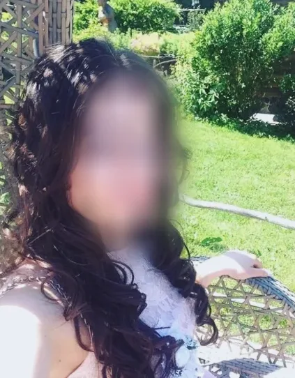 Luisa, 36