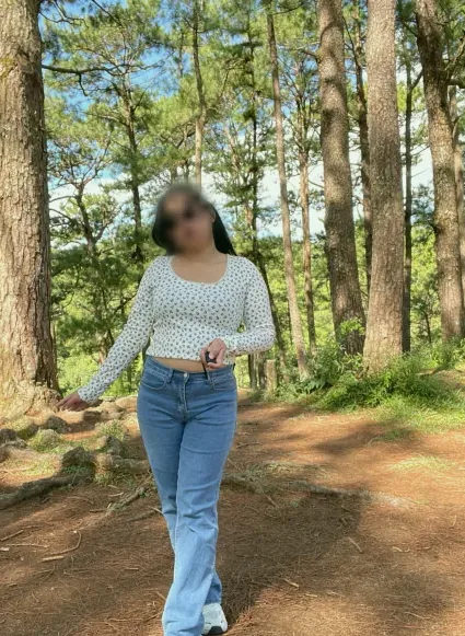 Miriam, 28