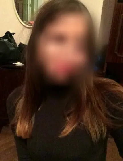 Nicole, 29