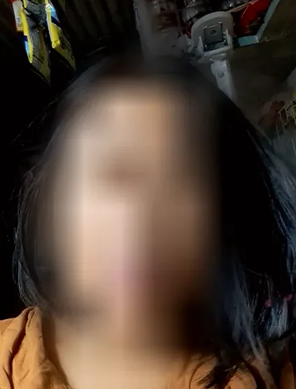 Verena, 32